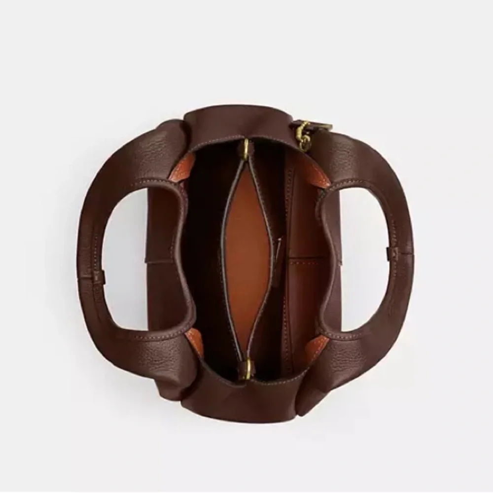 COACH
Lana Small Pebble Leather Shoulder Bag 23 - Picture 4 of 11